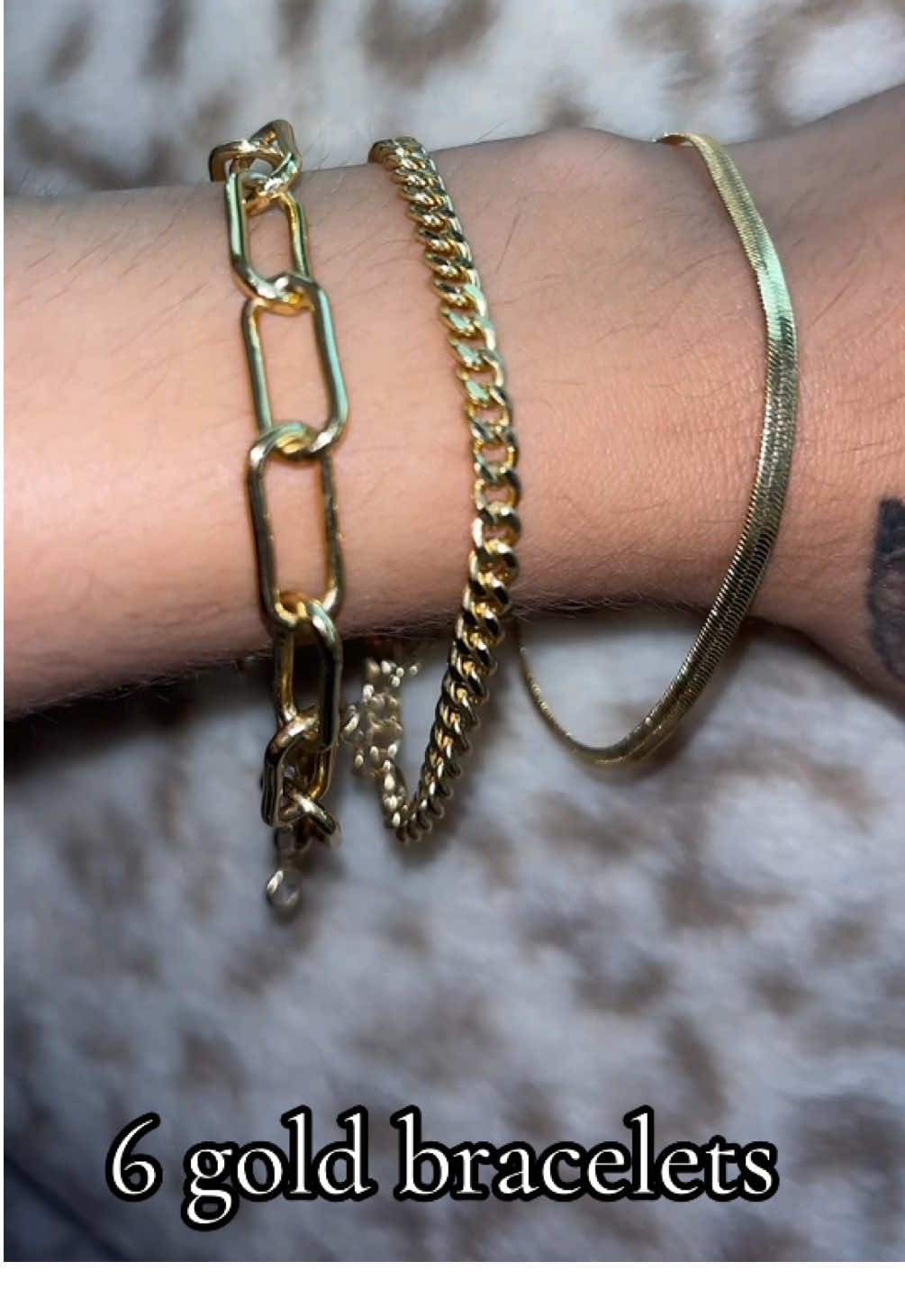 For only $10 you can get 6 14k gold bracelets. Using the link below ⬇️ #foryou #fyp #tiktokshop #14kgold #venocojewelry 