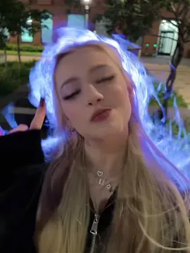 🤘🏻
