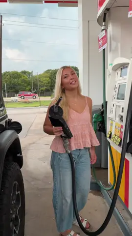 Yayyy I can finally do this!! #labordayweekend #17 #coke #gasstation 
