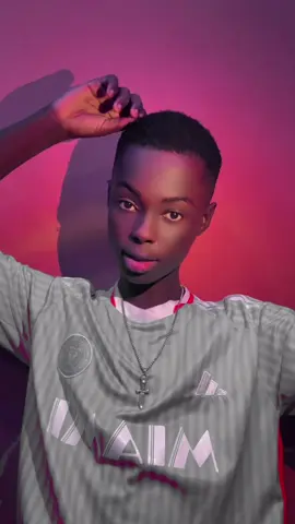 #tiktoksenegal🇸🇳 #mignonsérére @Bvashir __🤍👑 sama kharite bii dayouye khoulo rék mais sama grand frère leu 😂🫵🏿😩😂😂