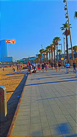 Barcelona 💸 #viral_video #Europe #foryou #foryoupage 