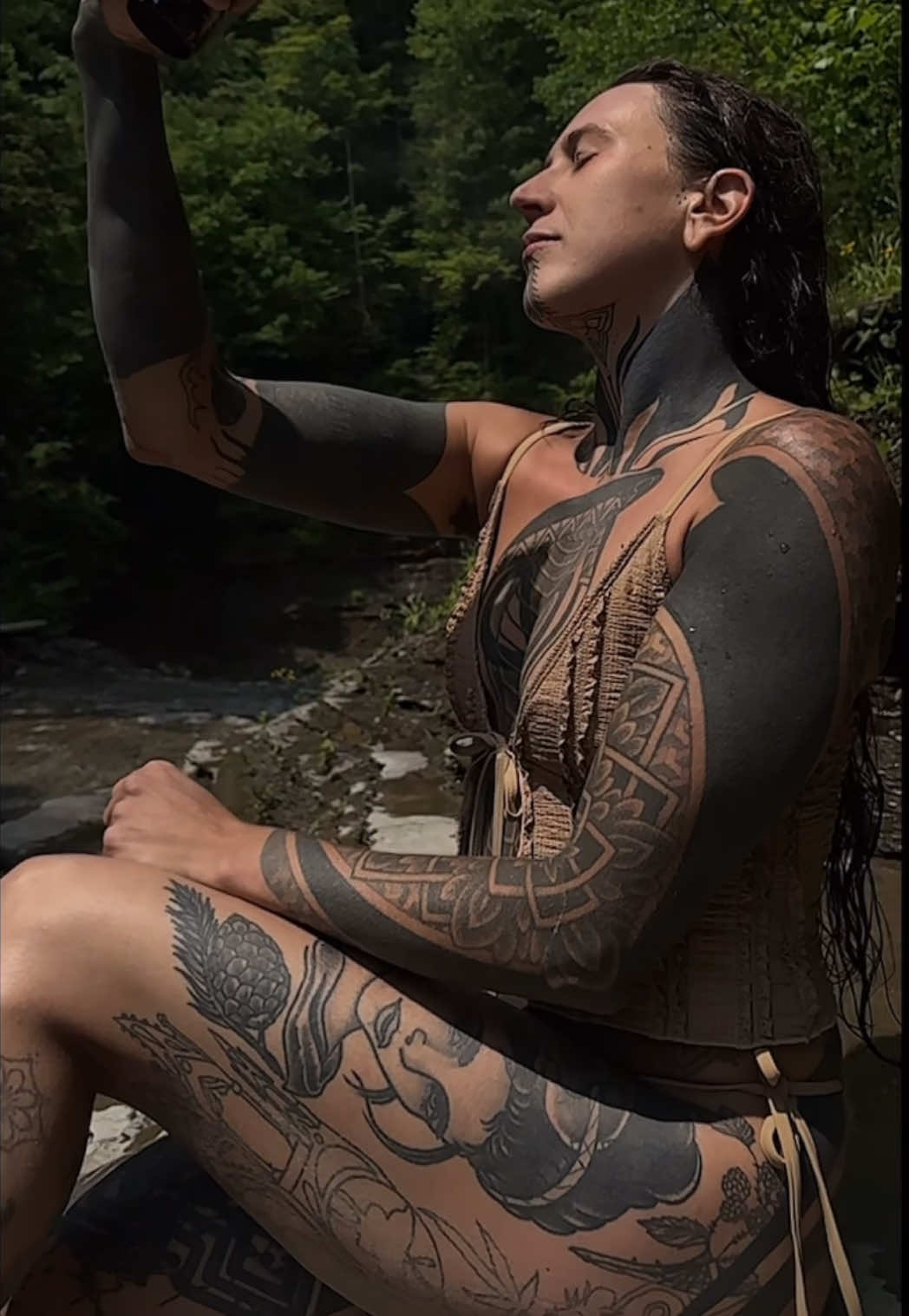 Chainsaws and waterfalls, my take on hot gurl summer  #chainsaw #waterfall #treework #offgrid #nature 