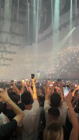 #drake #milan #neiperte #tiktokviral #show                         IDAGAF 29/08/25