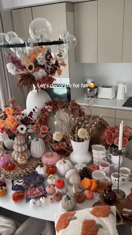 Let’s decorate for fall 🍁🥹 #fall #autumn #pumpkindecor #falldecor #decoratewithme 