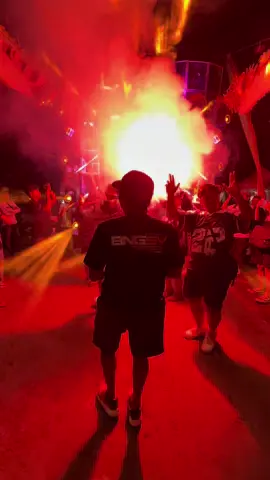 nguosexx lurr🎇 #karnavalmalang #ngxngosek #nandaaudiojember #karnavalsoundsystem #karnavalsenggreng2025 @NANDA_AUDIO JEMBER @BangSay🇮🇩 