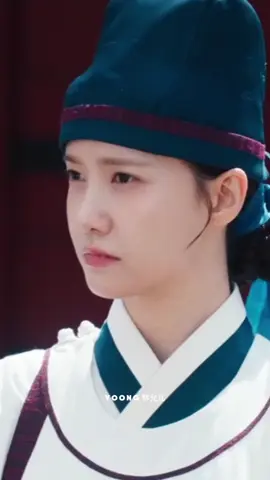 Ketika chemistry sedang bekerja hanya dengan tatapan mata 😍❤️✨️ #yoona #limyoona #leechaemin #bonappetityourmajesty #CapCut 