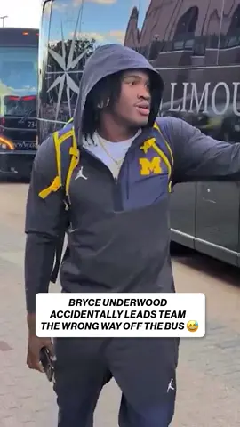 The True Freshman is still learning 😅 He’ll get it down next week 🚌 #cfb #CollegeFootball #michigan  (via JJSebastianelli/X)