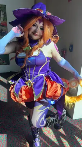 Neeko curious #neeko #neekolol #neekoleagueoflegends #sanjapan2025 #neekocosplay 