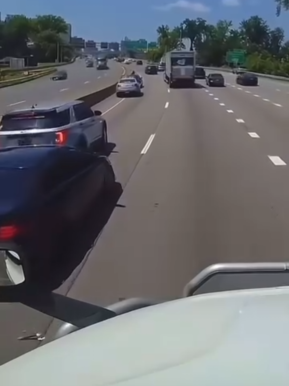 #dashcam #carcrash #car #accdent 
