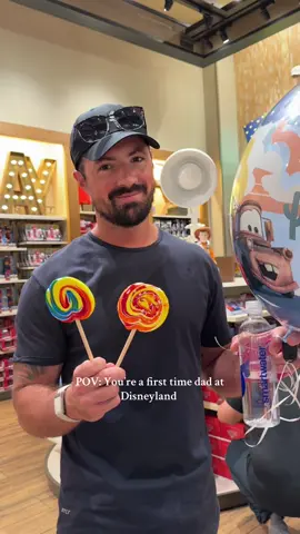 Nobody could have prepared us for this hahaha  #disneyland #disneydad #parentsoftiktok #MomsofTikTok #realisticmomlife 