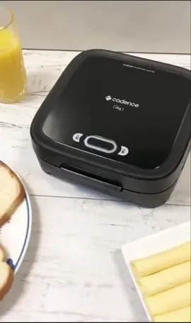 Sanduicheira Misteira Chapa Elétrica Cadence Click 750w Preto Quadrada (SAN400) comenta eu quero mando o link.. #saduiche #lanchesaudavel #sanduicheira #cadence 