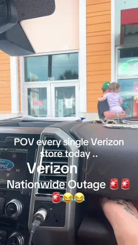 Verizon Nationwide Outage 🚨✔️😂 Pov every Verizon store right now .. everyone so confused why they haven’t had service the past couple of hours so far 🚨😂 #fypシ #foryoupage 
