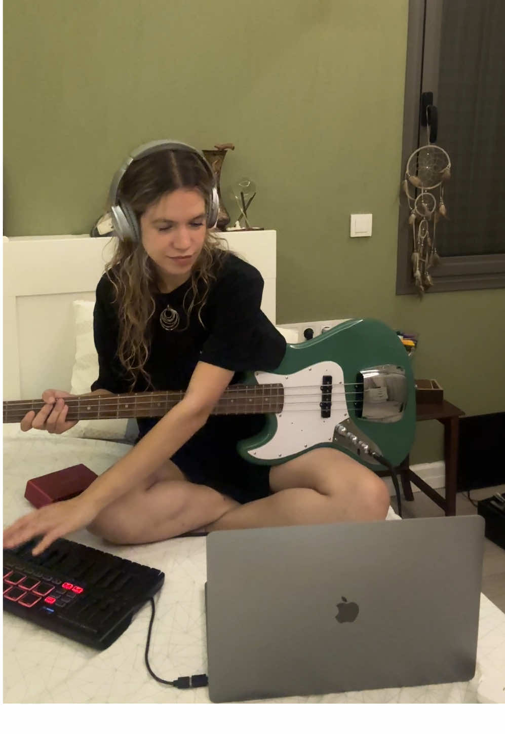 #bass #basstok #guitar #synth #synthtok 