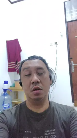 nggak bisa live mulai pagi ini guys! gimana dengan kalian?