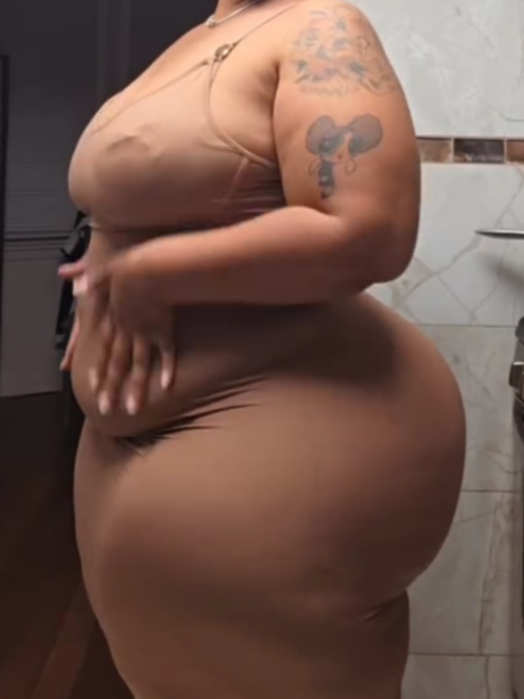 #bbw #weightgain #feederism 
