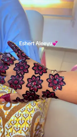 @🎧🎀Eshert aleeyu🎀🎧 #arewa__tiktok #arewapeople #arewatiktok #hausatiktok 
