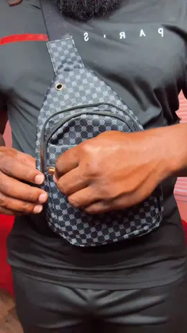 It can hold your everyday items🙌🏾🙌🏾