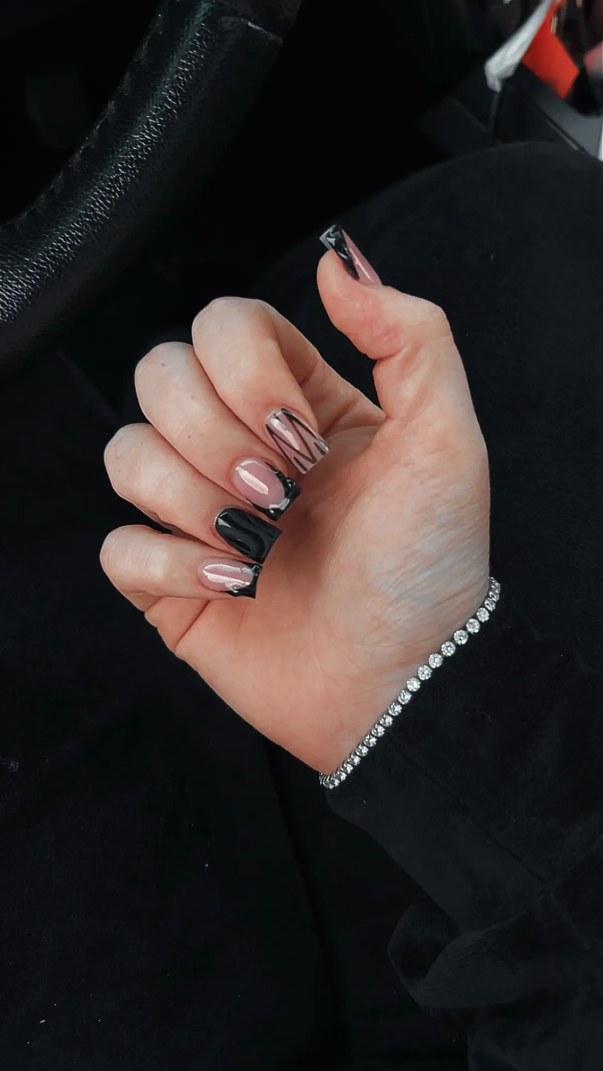 #mojaninailbar #wilmingtonnc #fypシ #baddienails #shortnailinspo 