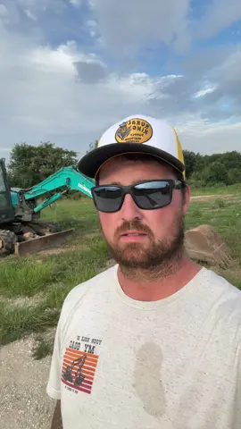 Thoughts?#heavyequipment #bluecollar #dirtwork #SmallBusiness #construction #dozer #operator 