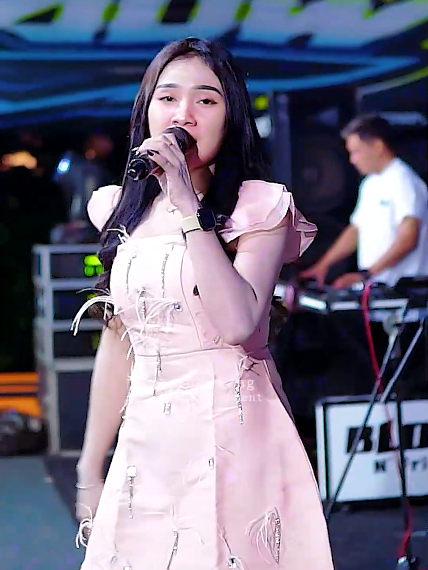 HAKIKAT SEBUAH CINTA - KURNIA RAHMA - ADW MUSIC #gumilangstudiojepara #gumilangentertainment #kurniarahma