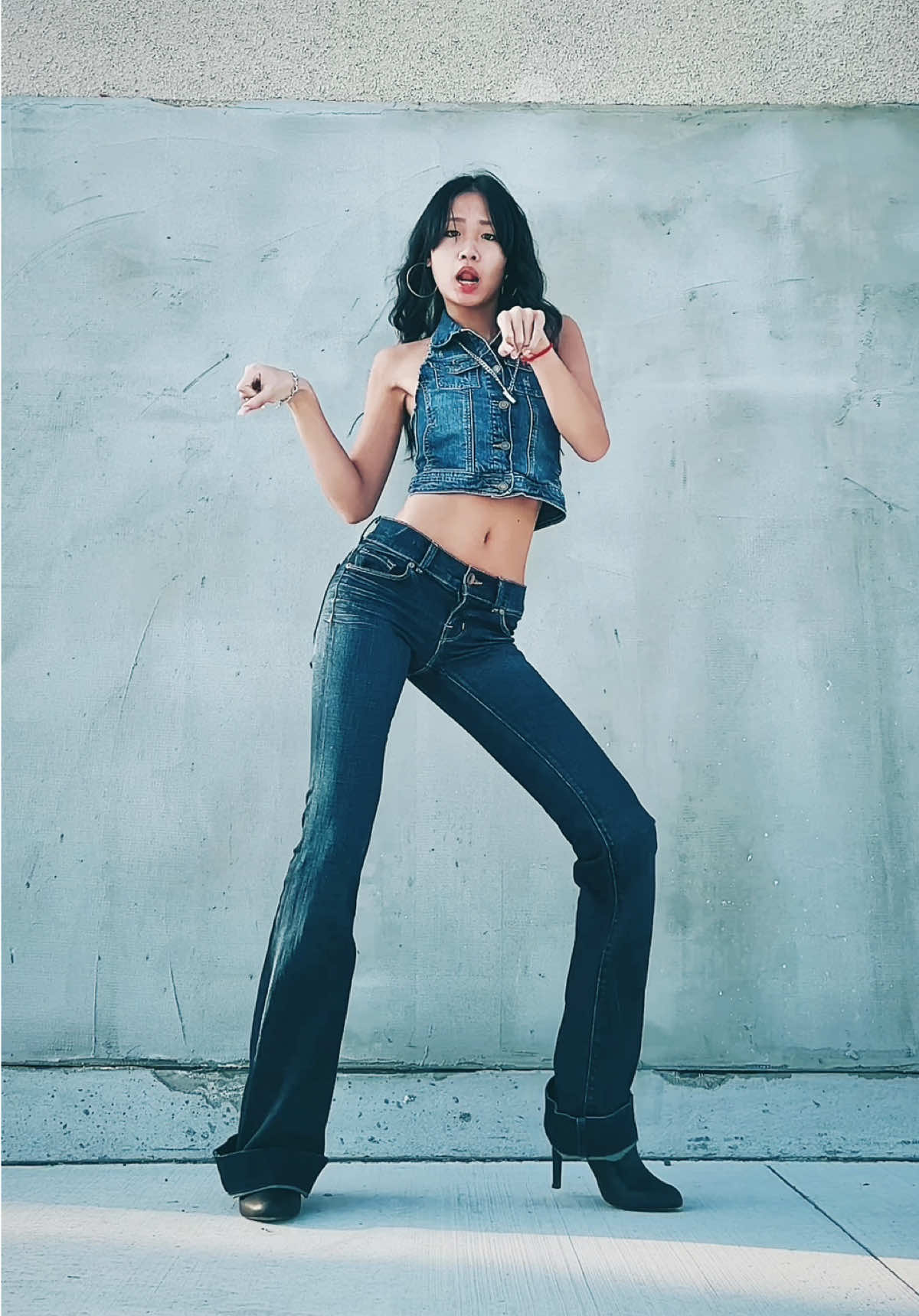 no milkshakes, just lemon tea 🥤🍋@KATSEYE @Gap dc: @Robbie Blue #gap #katseye #gapdenim #milkshake #dancecover 
