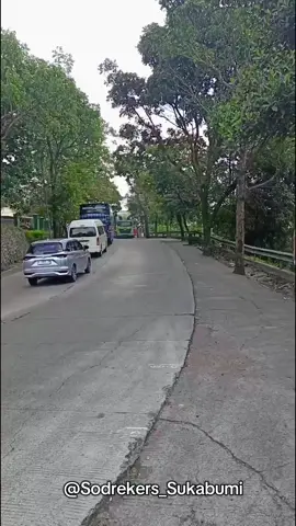 Truk roda jaya tag drivernya mazeh #trukmania #cctvtrukindonesia #promomakangajian 