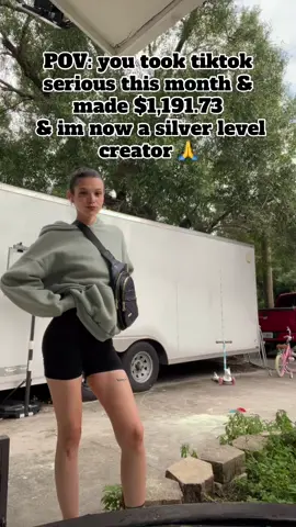 Next goal is 5k to be a gold level creator! 🙏 My fanny pack is currently .59 cents for Labor Day weekend, I love mine it’s a cute fashion piece + super convenient for on the go!  If you purchase it lmk I’ll follow you cause this is my only income so it helps sooo much! 🥹🫶🙏 #tiktokshopcreatorpicks #creatorsearchinsights #fannypack #contentcreator #momssupportingmoms  To everyone that purchased something this month I love youuuu & thank you!!! 😭😭 