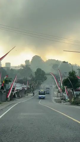 “Kabupaten Wonosobo iku daerah sejuk nan asri di Jawa Tengah, dikelilingi pegunungan, terkenal karo pesona Dieng, kuliner khas, lan budaya sing ngangenin.” #wonosobo #wonosoboparty #wonosobo24jam #infowonosobo #wonosoboasri 