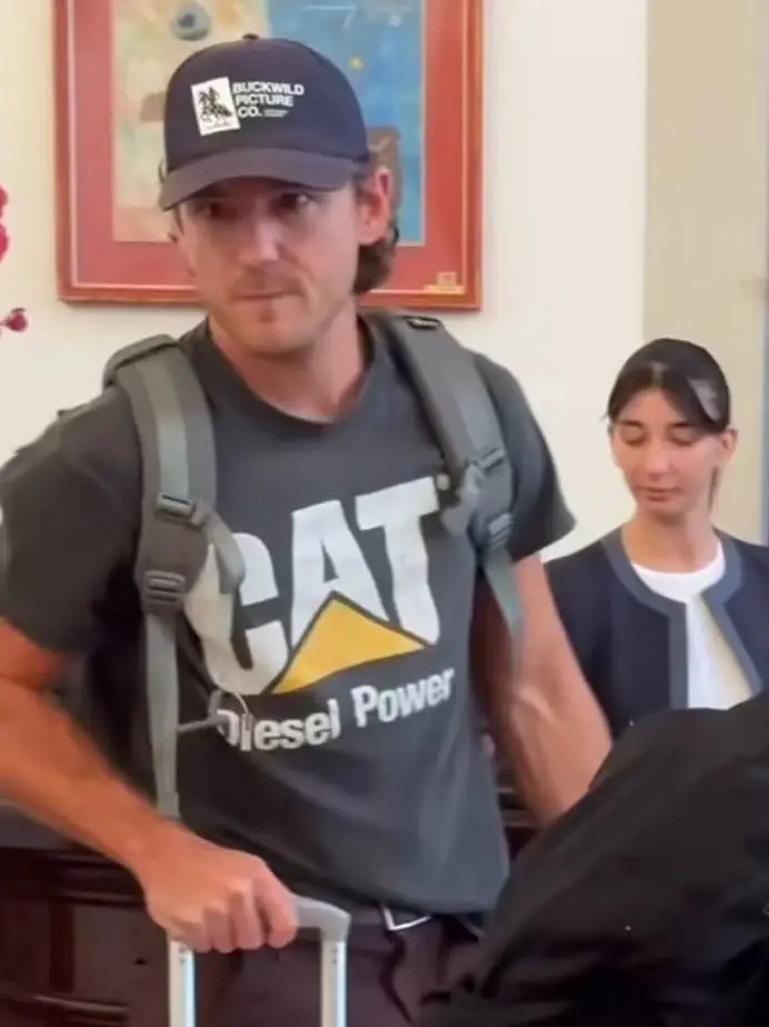 Lewis Pullman In Venice Italy  #trending #pedropascal #Thunderbolts #taylorswift #AfterTheHunt 