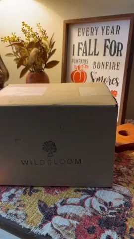 My new @WildBloom Skincare products 💕 can’t wait to use these this weekend #skincare #WildBloomSkincare #unboxing #skincaretok #SelfCare 