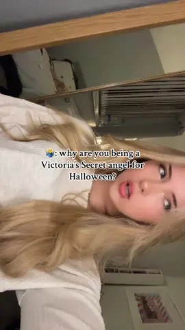 Is it too early to start making costumes as I have already started the wings 🪽 😬 #victoriassecretfashionshow #victoriasecretangel #fyp #halloweencostume #blonde 