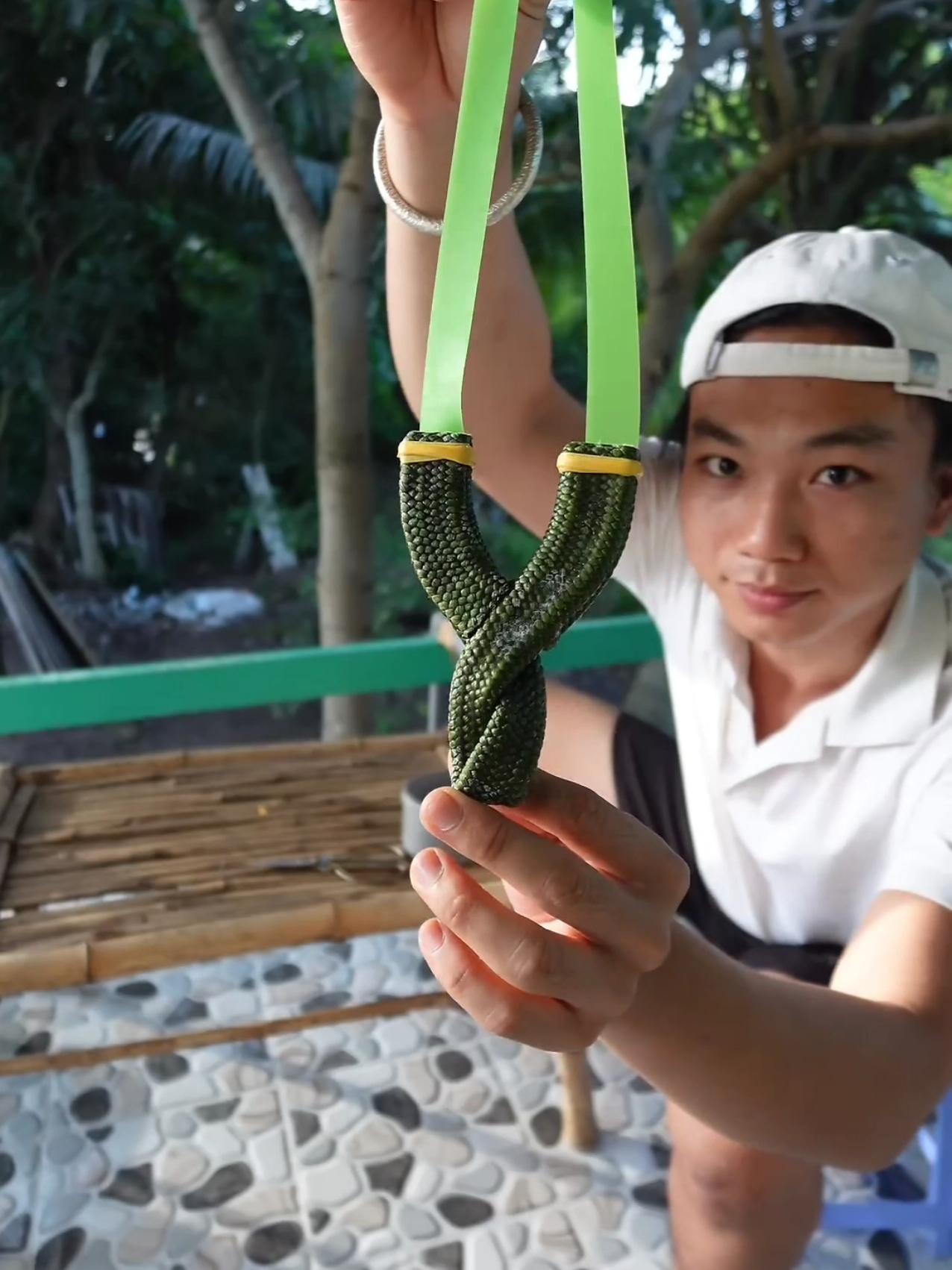 Chế ná bằng dây dù nè ní....đừng sợ tốn keo nhé!! #DIY #nácaosu 