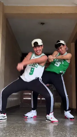 Ya tocaba bailar algo así, ganamos el trend? 💚🔥 #trend #funk #baile #paratii #fyp 