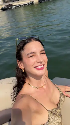 🗼✨🚤