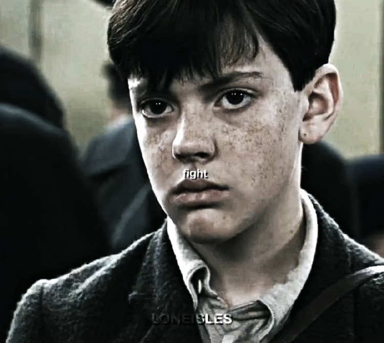 cool caption here i guess  #edmundpevensie #narnia #edmundpevensieedit #narniatok #narniaedit 