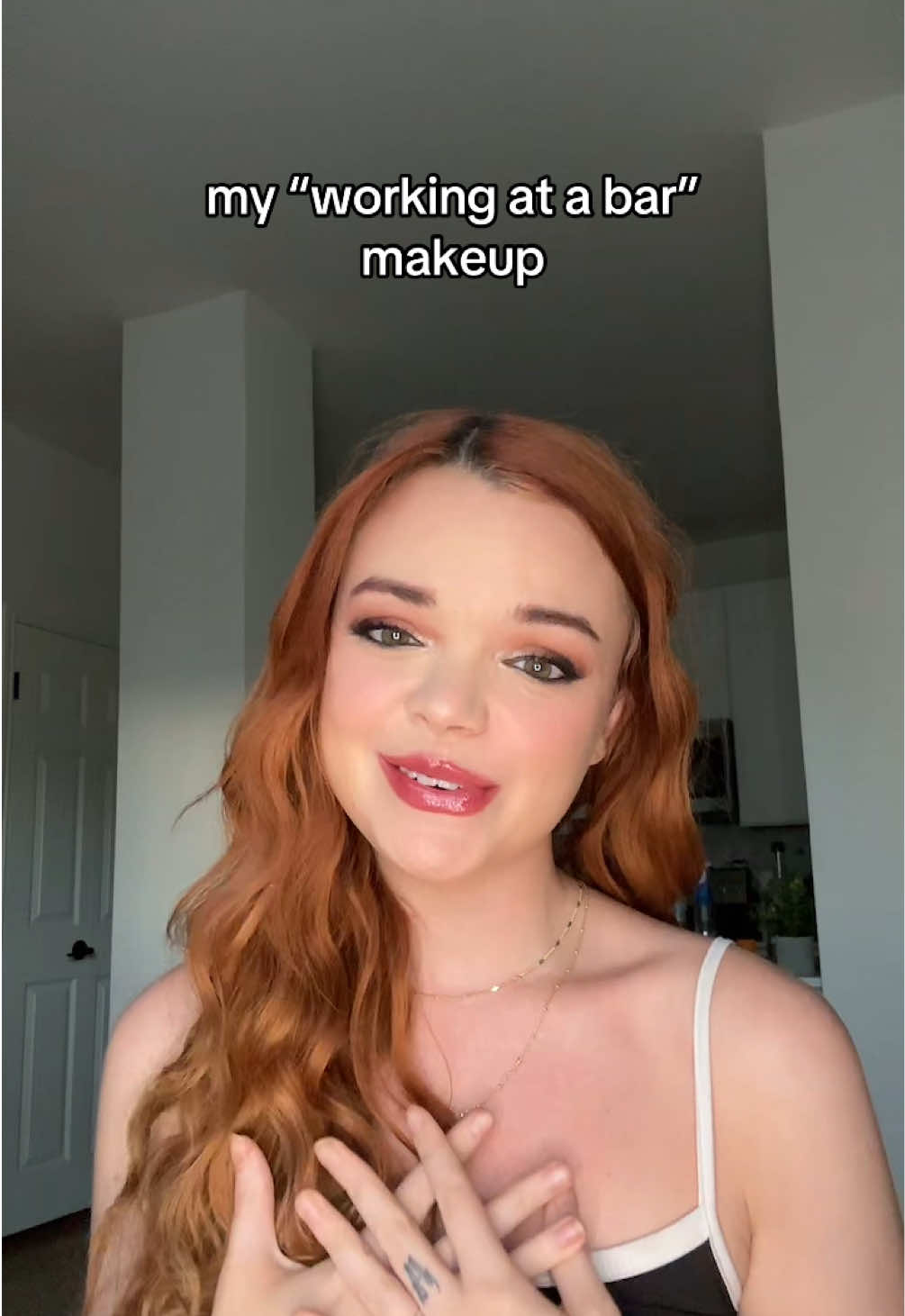 A little transformation video for your Saturday night ✨ what are your plans tonight? #transition #transformation #makeup 