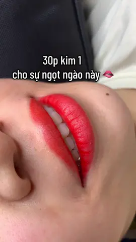 Trong trẻo tự nhiên ! Thời gian thực hiện kỹ thuật kim 1 là 30p . Lòng môi khách đang bị khô nứt nha mn . #phun_xăm_tại_nhà_sài_gòn #Phong_Thuỷ_Trong_Từng_Mũi_Kim #phunxamlongkhanh #môi_sau_bong 