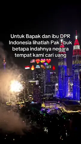 Lihat lah#menyalaabangkuh🔥 #fyp #foryou #foryoupage #harimaumalaya #harikemeredekaan #malaysia #pejuangringgit🇲🇨🇲🇾 #tkimalaysia🇲🇾🇮🇩 #indonesia🇮🇩 #demo 