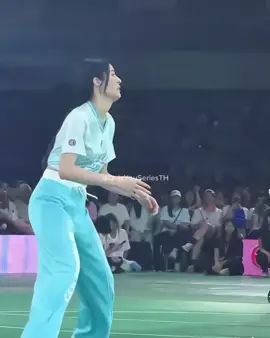 i swear lingling is so good in sports.. #linglingkwong #lingorm 