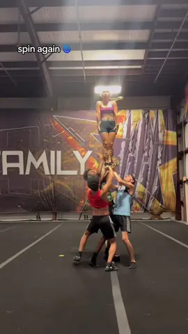 spinnin 🌀🌀 #cheer #topgun #flyer #topgunufo 
