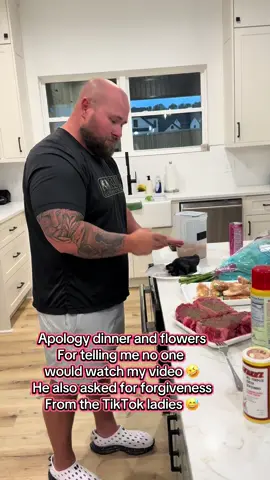What do y’all think ladies? Do we forgive him?! 🤣🫣 #husband #married #wife #smallcreator #funny