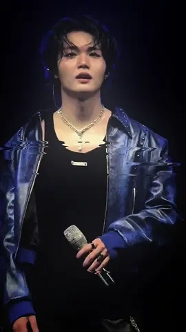Membalas @mllnuyuu aduh kalungnya 😭 #doyoung #treasure #4u #fyp 