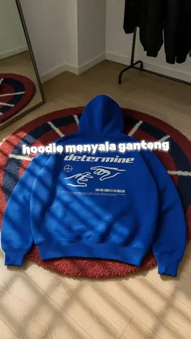 hoodie menyala ganteng#promomakangajian#hoodie#hoodiereflective#hoodiemenyala#fyp 