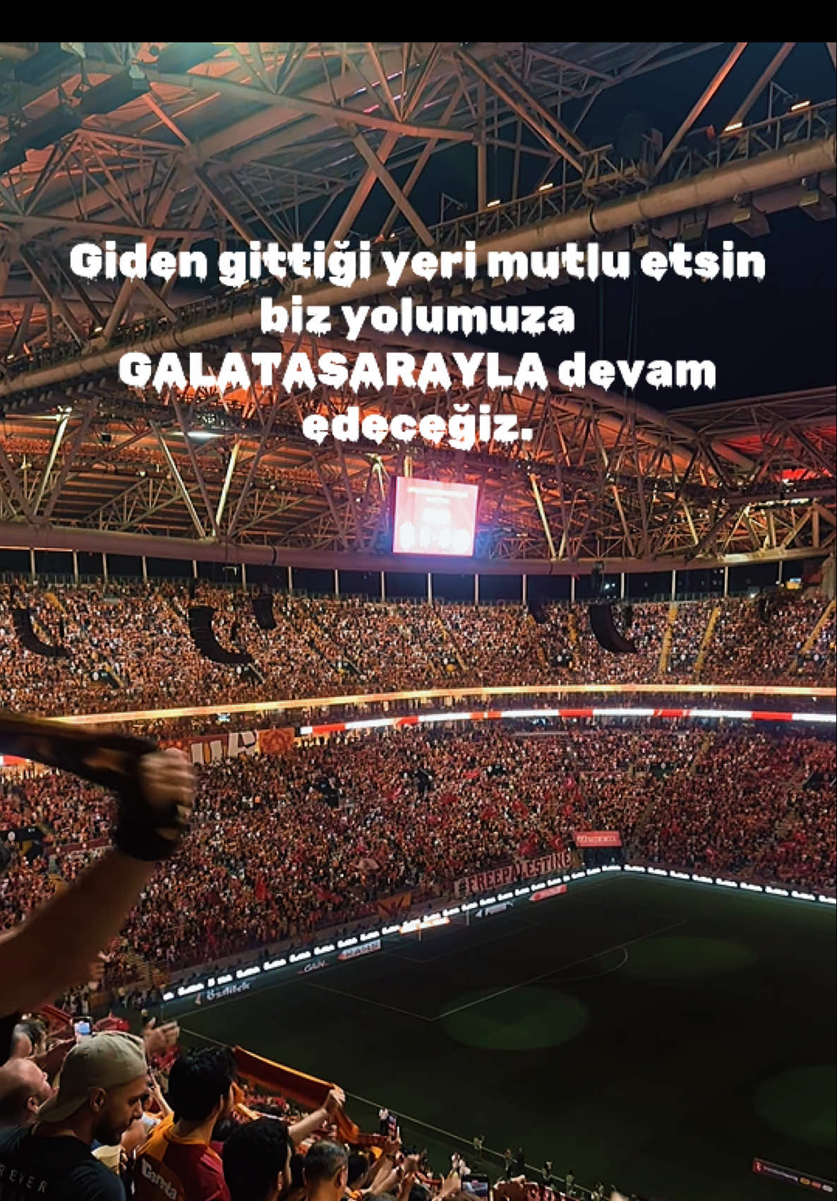 @Galatasaray #galatasaray💛❤ #cimbom #çocuklukaşkımsın #ev #ultraaslan 