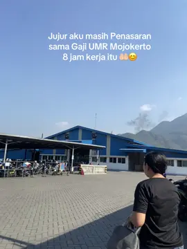 Alhamdulilah banget ketrima di Pt sengdam sekian lama ndak kerja di ngoro sekarang ketrima di sengdam bagian Qc outsole, dengan menyodorkan surat pengalaman dari Pt Dps,  Akan aku usahakan lagi kebahagiaan yang aku sunsun sendiri ini untuk orang tuaku Trimakasih doa”nya Ibuk bapakku 👏🏻  #fyp #fyppppppppppppppppppppppp #masukberanda 