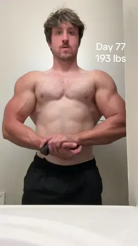 Boulders for shoulders  #bodybuilding #musclebuilding #GymTok #motivation #gymprogress 