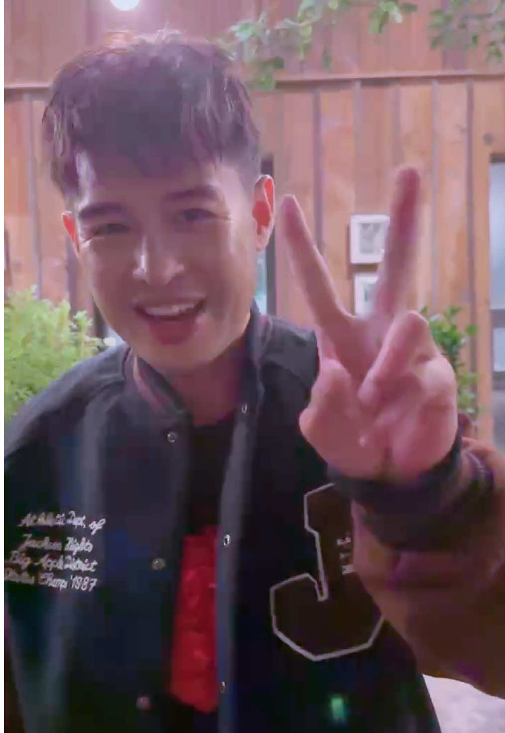 Dạ Huyền cảm ơn anh nhá, chứ em vẫn chưa hiểu chuyện gì 🤣 #hoanghai #bogauhoanghai #viral #trending #cute 