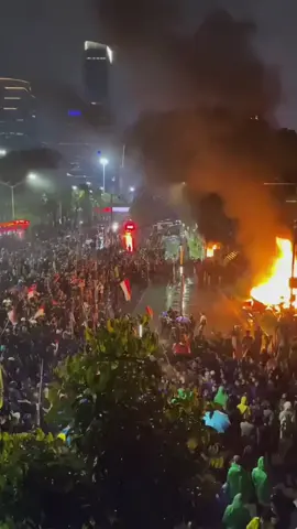 liat smpe akhir , rip keadialan bagi seluruh rakyat indonesia #demo #dpr #fyp #tiktok #demojakarta 