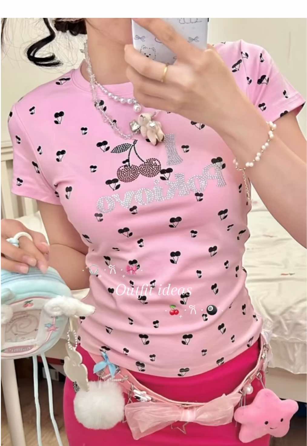 เสื้อcrop topลายเชอร์รี่🎱🎧🎀✨🍒 #ไอเดียแต่งตัว #เสื้อผ้าแฟชั่น #outfitideas #OOTD #fyp 