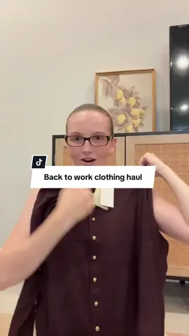 Tis the szn to be comfy!!! #haul #backtoschoolhaul #winterfashion #sahm #hmhaul @Aritzia @LUSH @SKIMS 